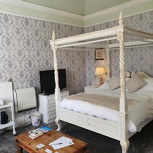 Double Room Mountain View